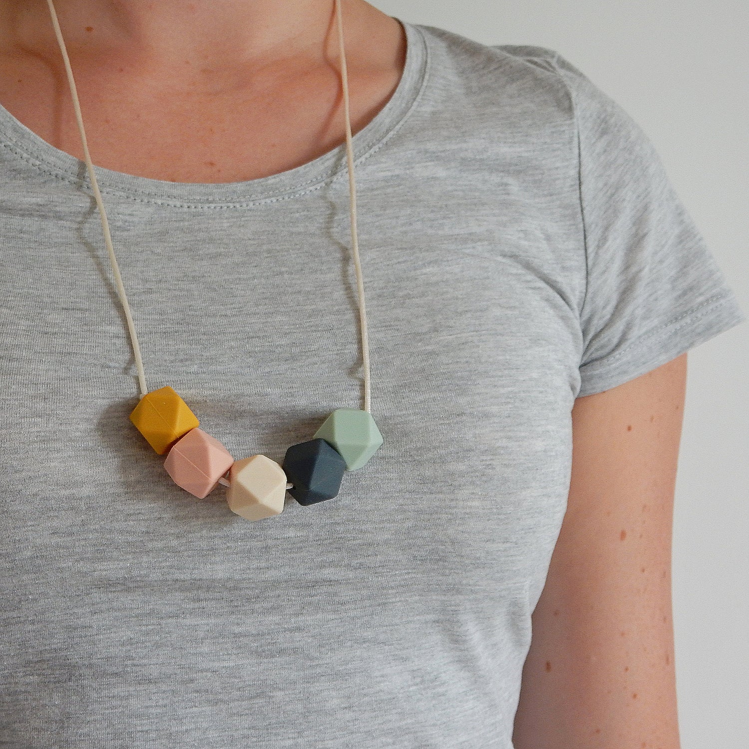 Borstvoedingsketting | Oker-roze-mint