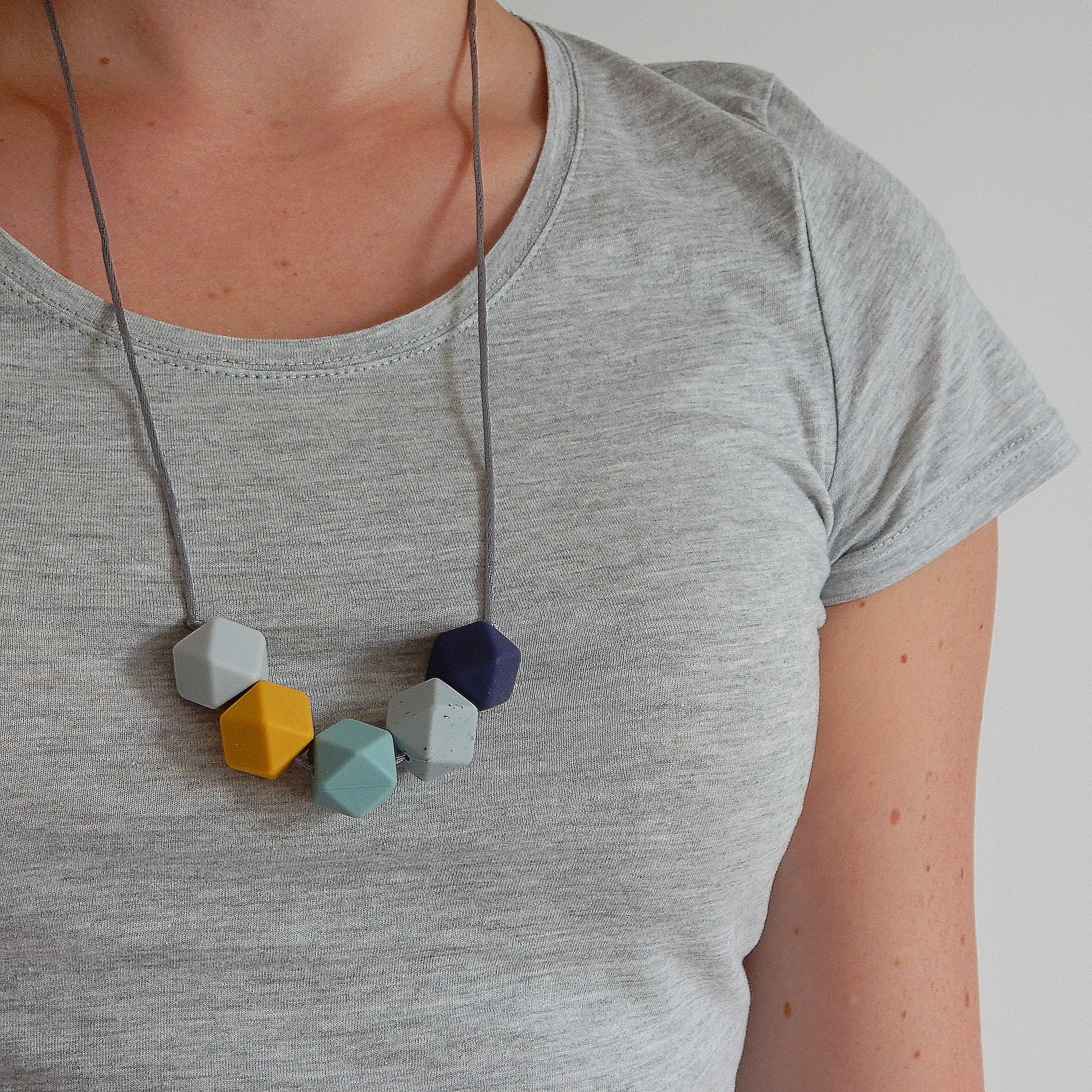 Borstvoedingsketting | Oker-blauw-grijs